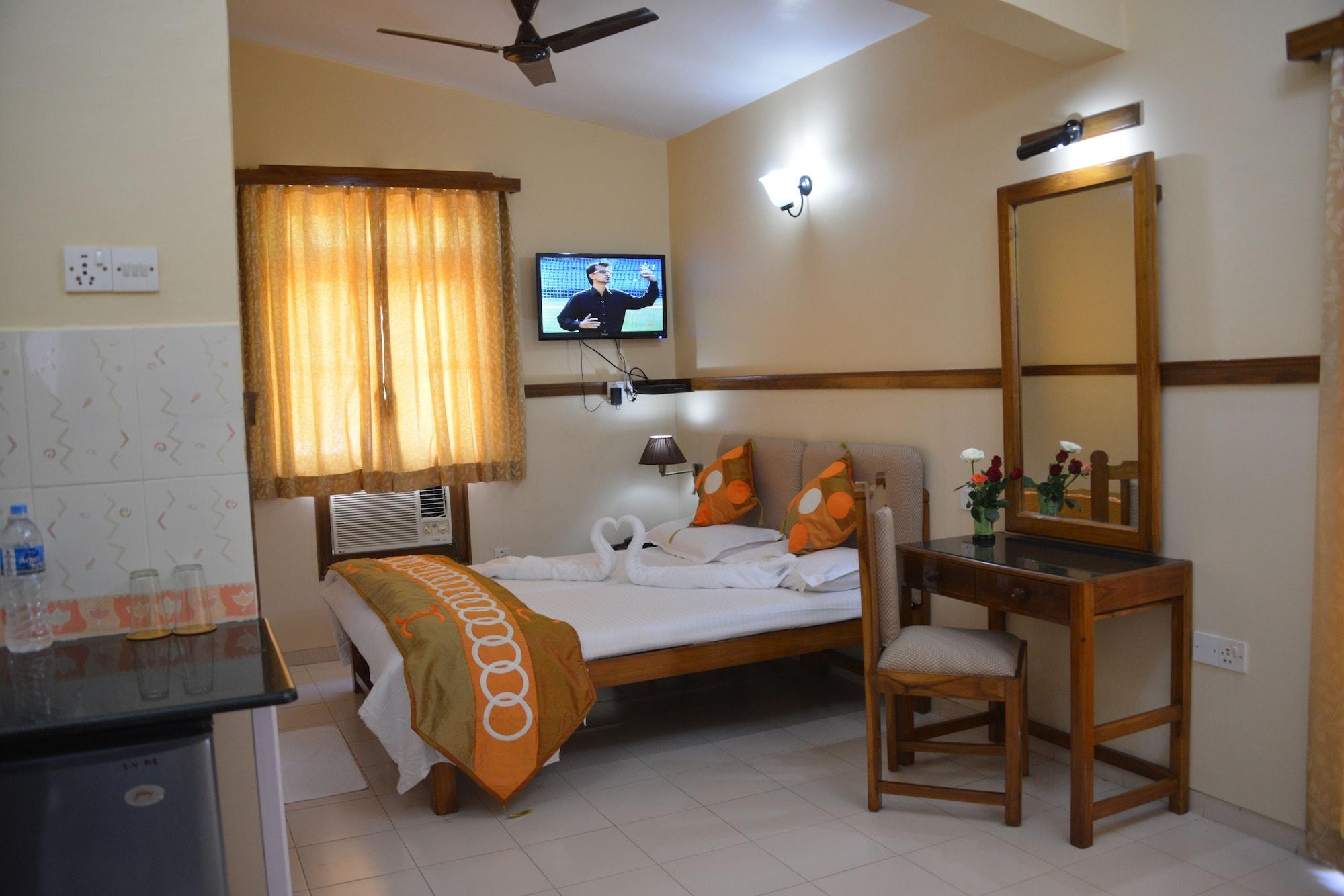 Summerville Beach Resort Candolim Eksteriør billede